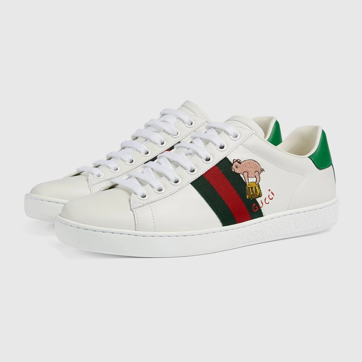 Women’s Ace sneaker with kitten view 3