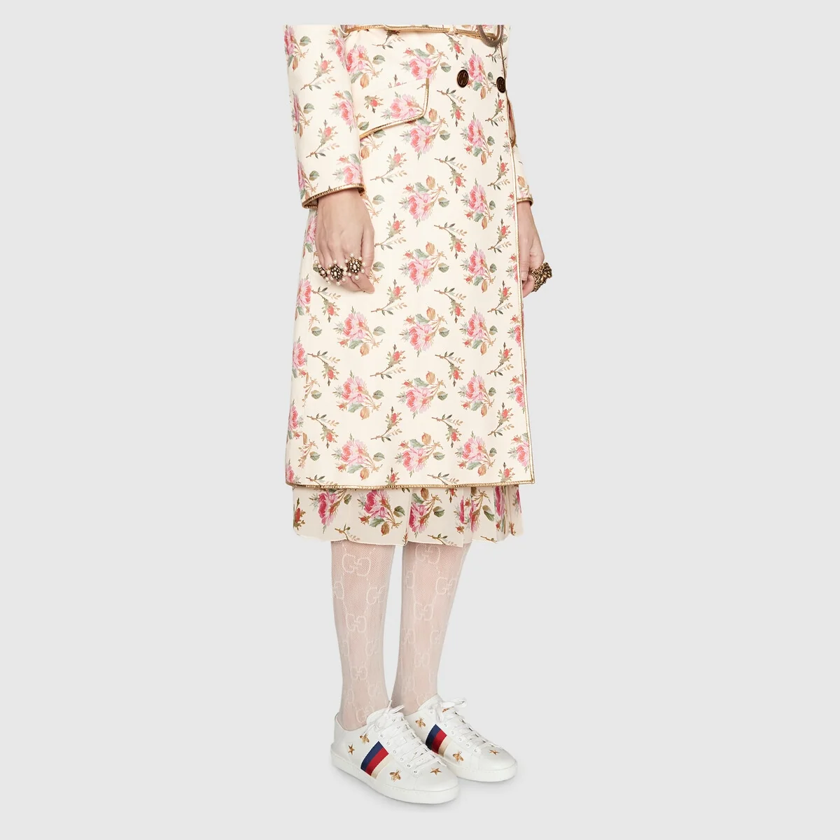 Women’s Ace sneaker with bees and stars view 8
