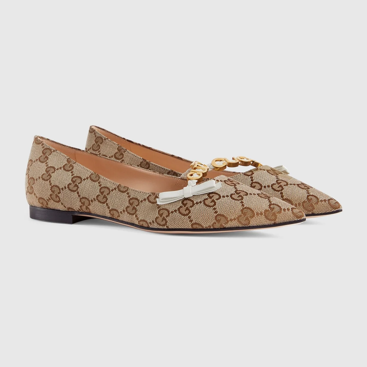 Women’s ballet flat with ‘GUCCI’ view 3