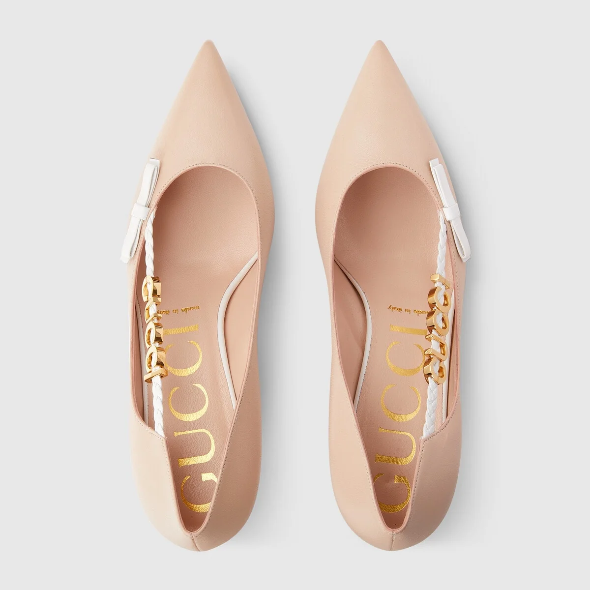 Women’s pump with ‘GUCCI’ view 4