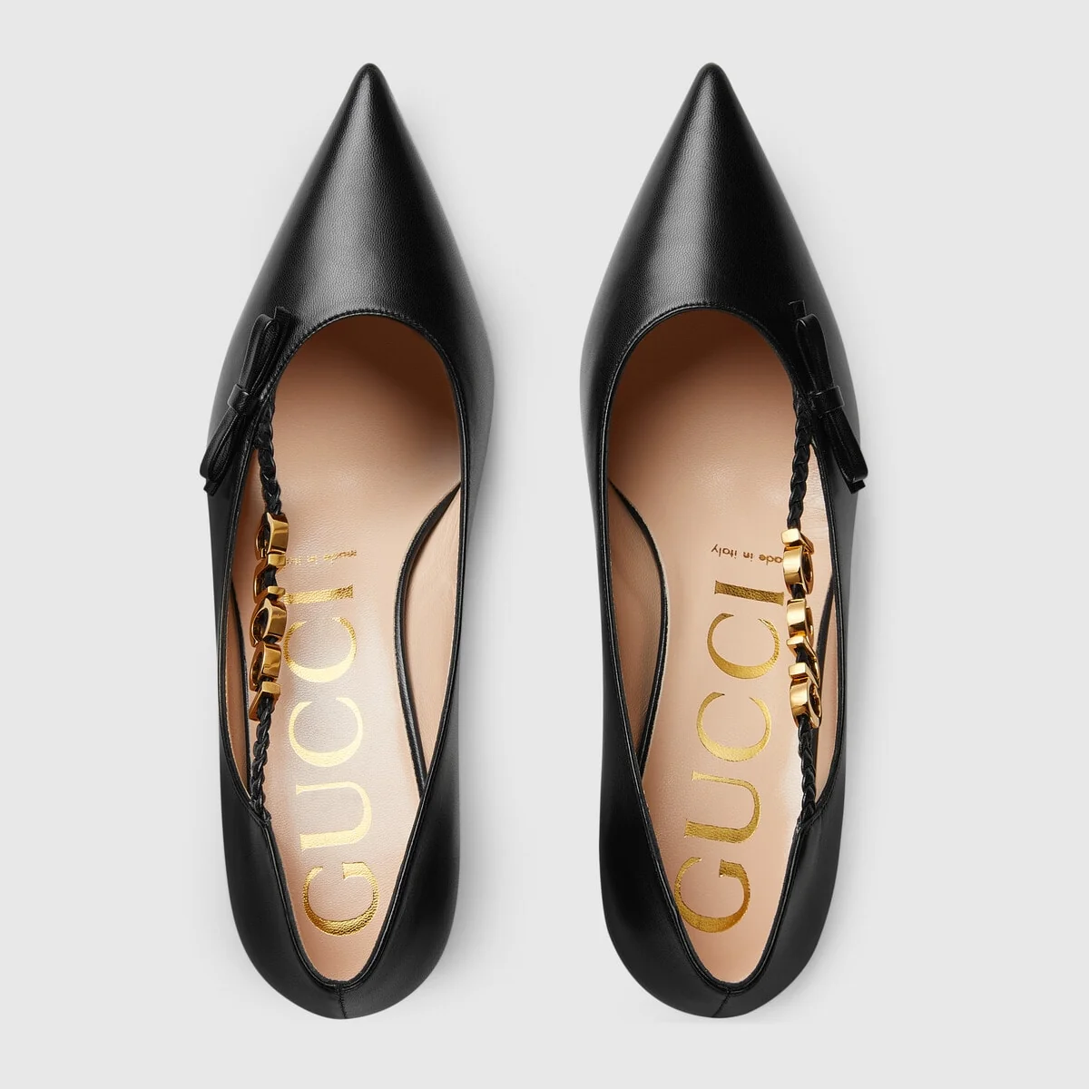 Women’s pump with ‘GUCCI’ view 4