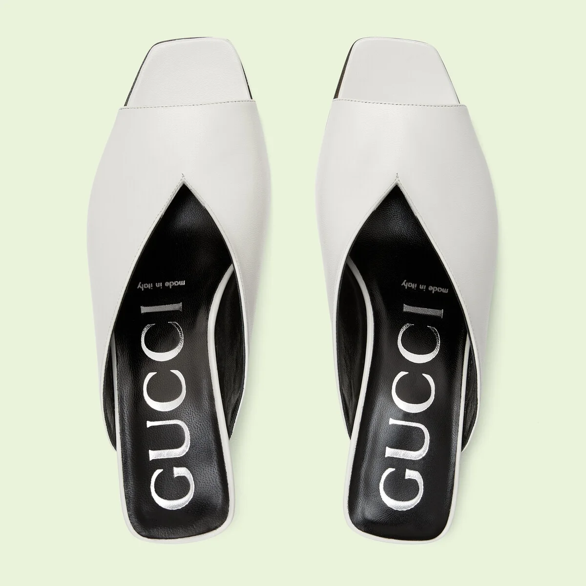 Women’s low heel sandal view 4