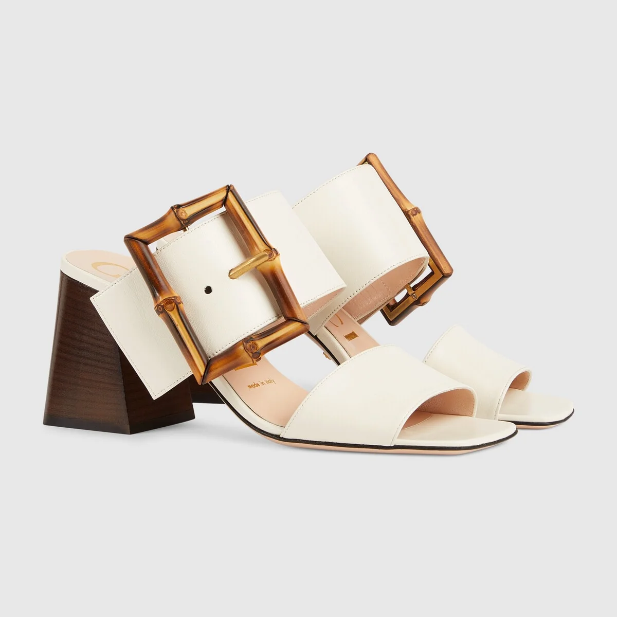 Women’s sandal with bamboo buckle view 3