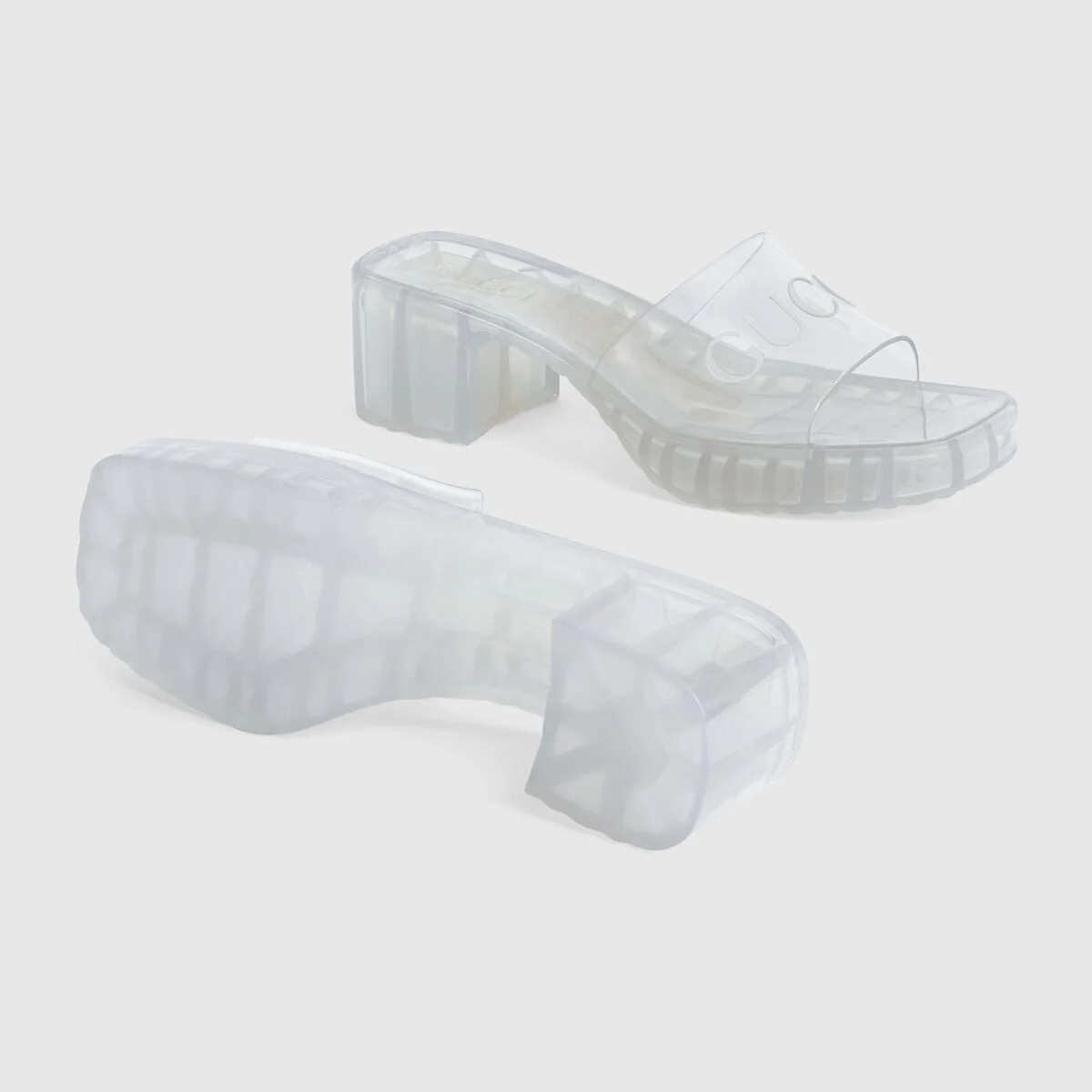Women’s slide sandal with Gucci logo view 5