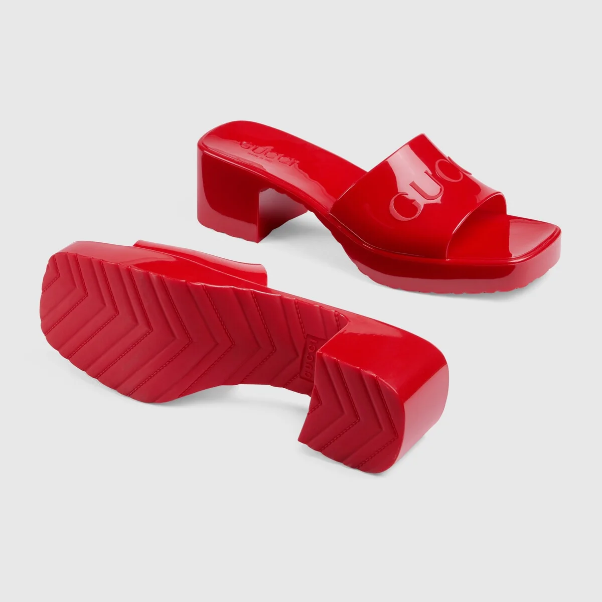 Women’s slide sandal with Gucci logo