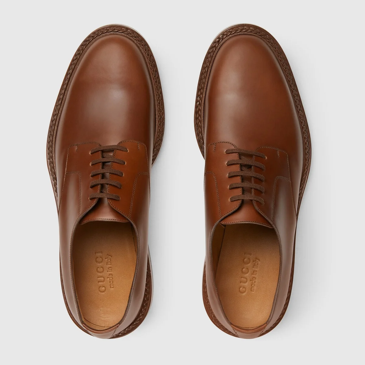 Men’s lace-up shoe view 4