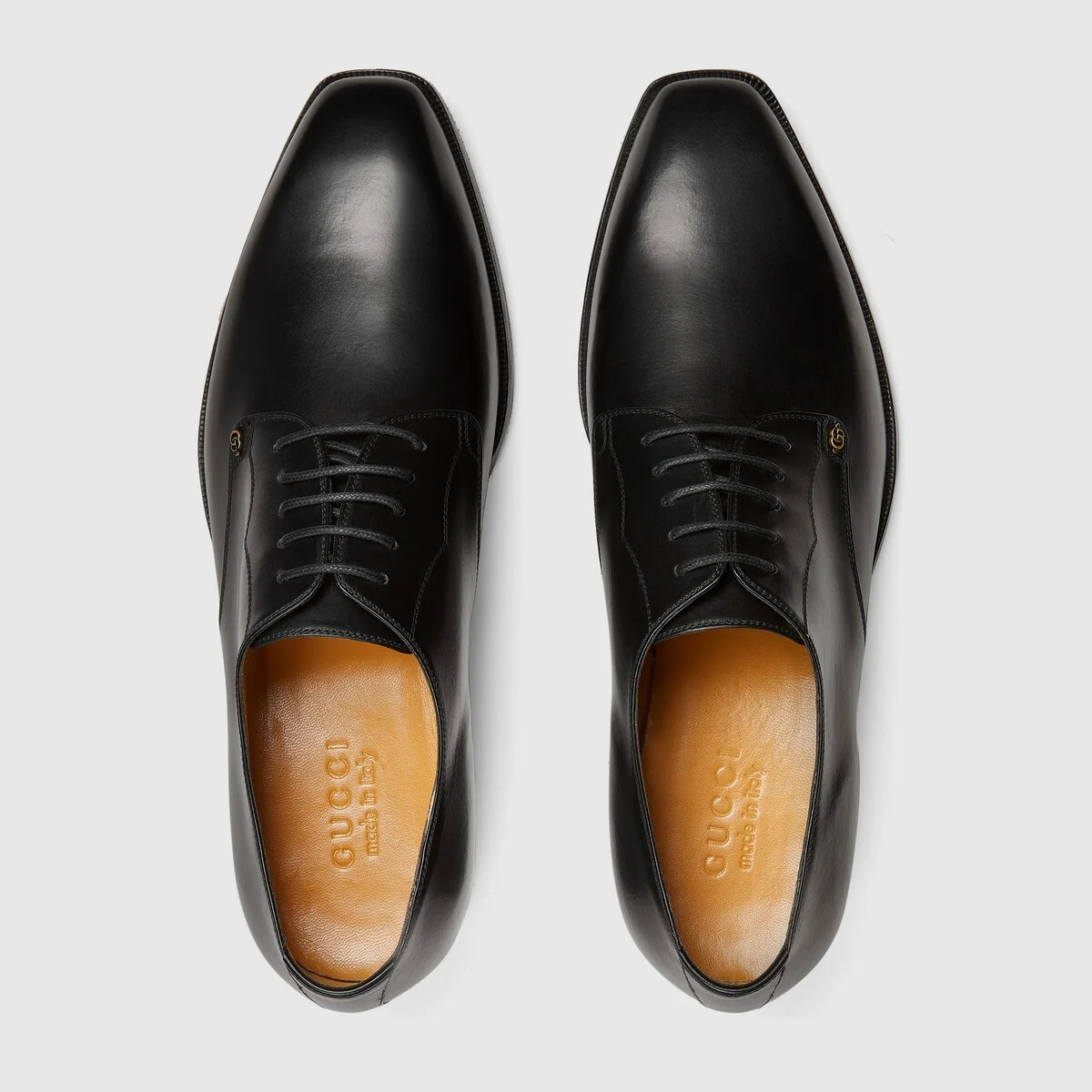 Men’s lace-up shoe view 4