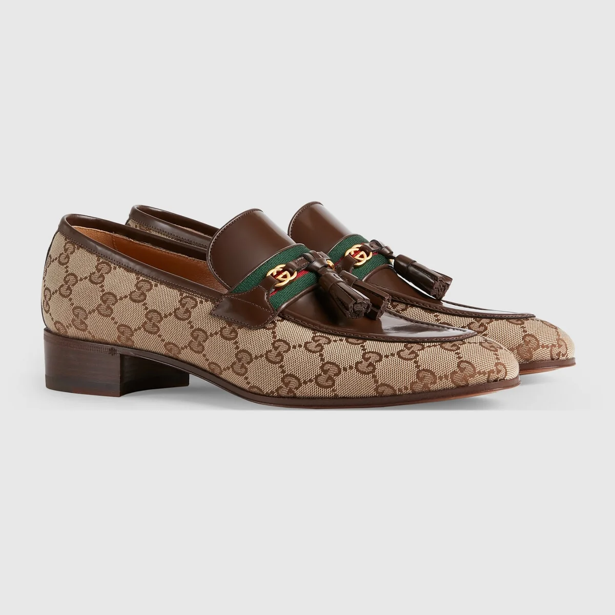 Loafer with tassel view 3