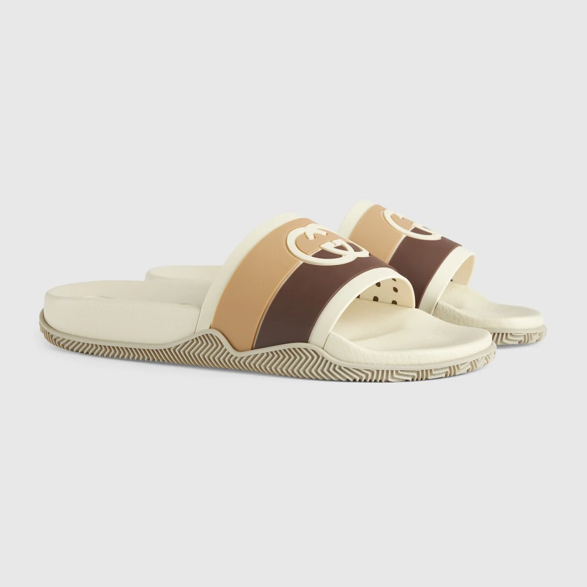 Interlocking G slide sandal view 3