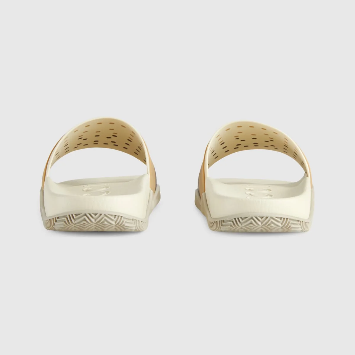 Interlocking G slide sandal view 5
