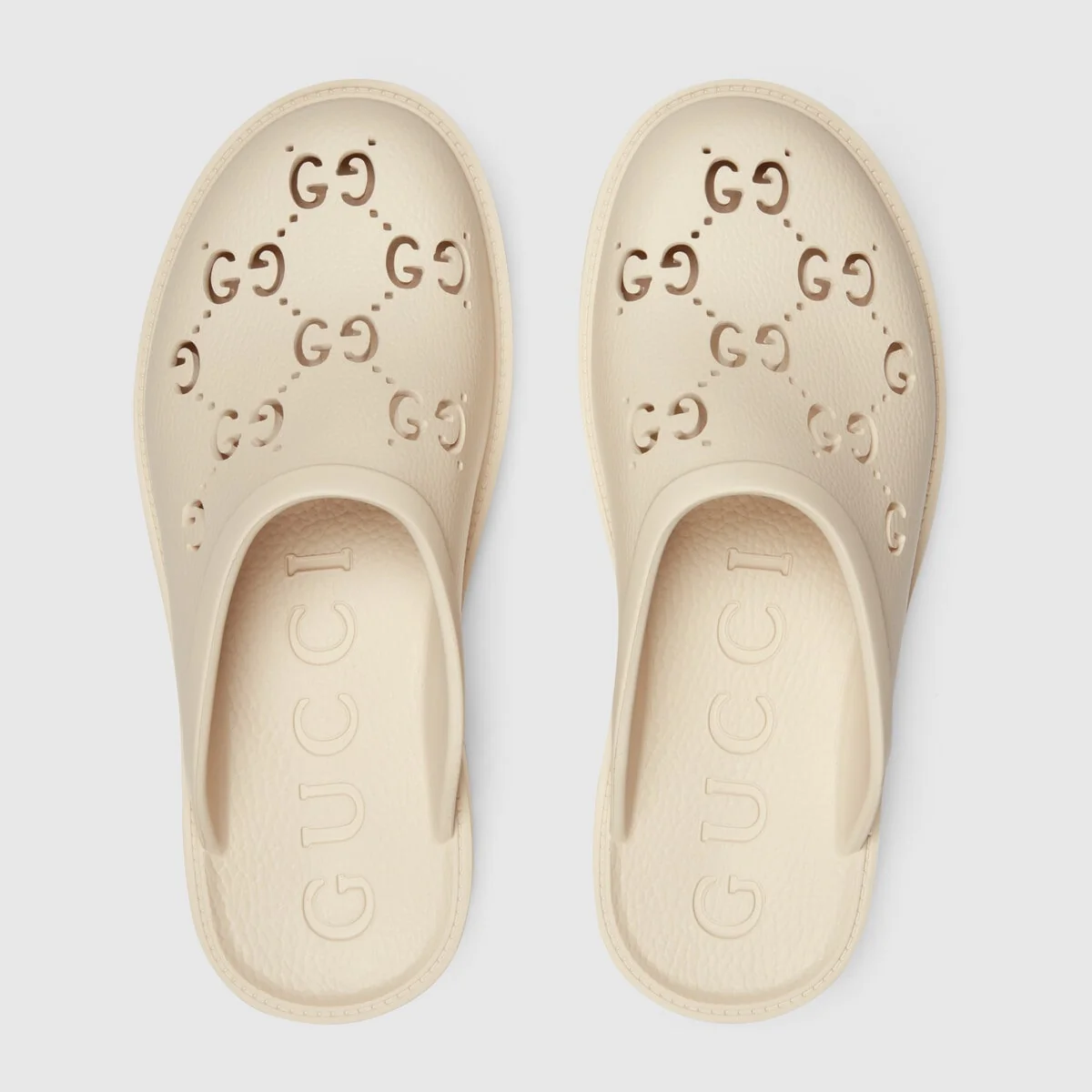 Men’s slip-on sandal view 4