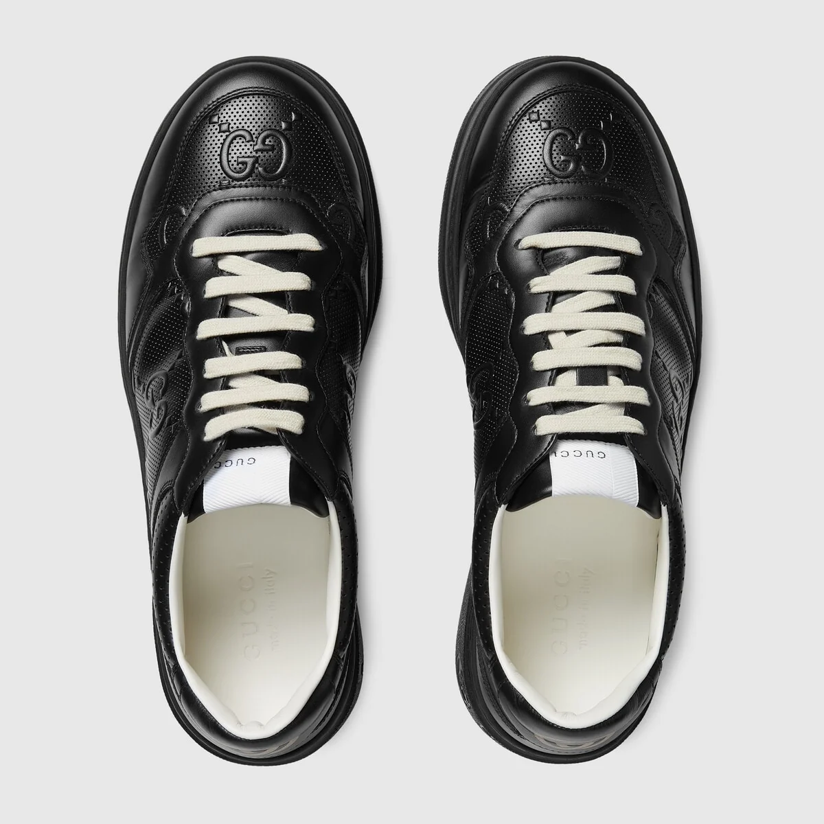 Men’s GG embossed sneaker view 4